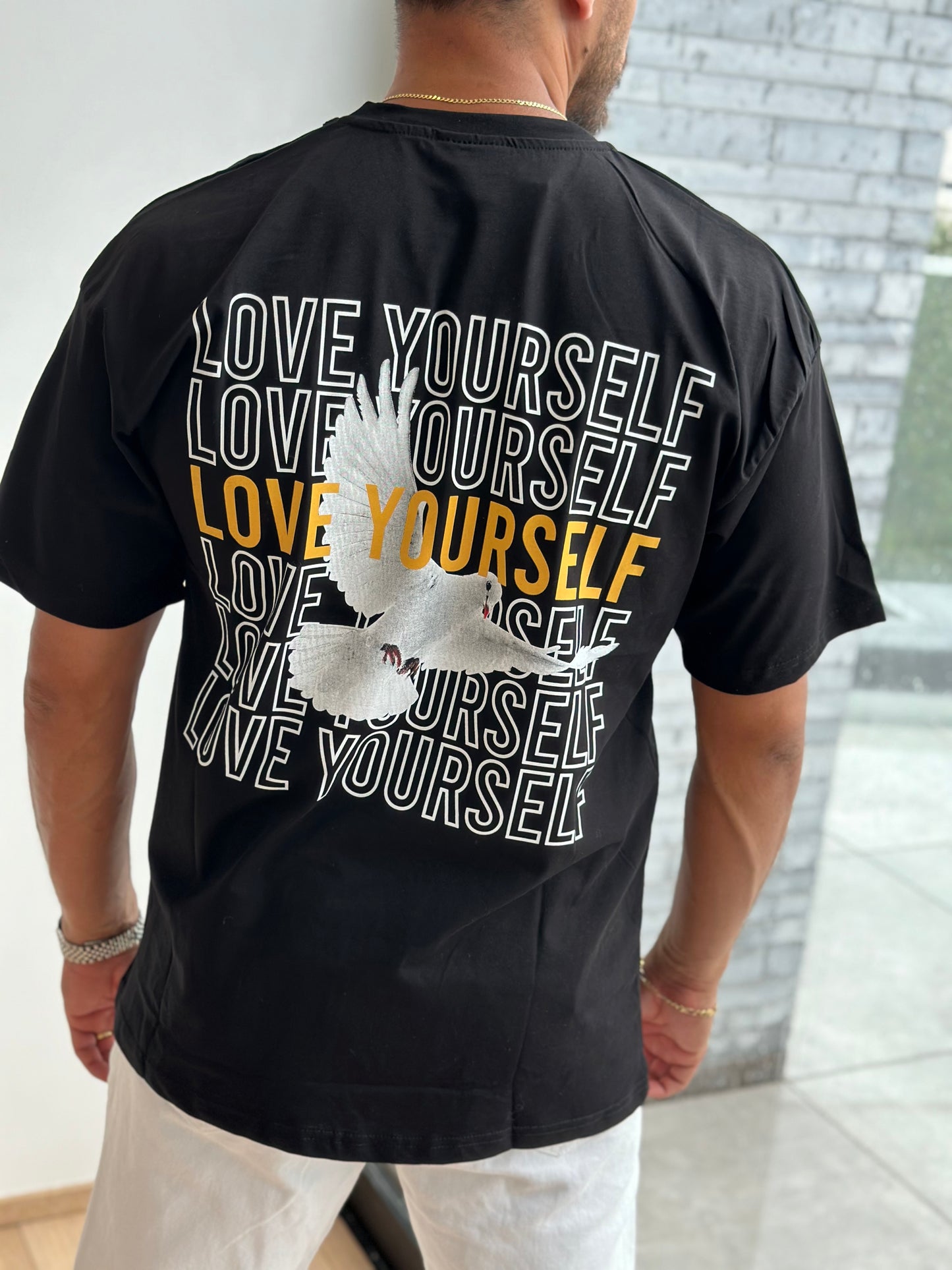 T SHIRT NOIR LOVE YOURSELF