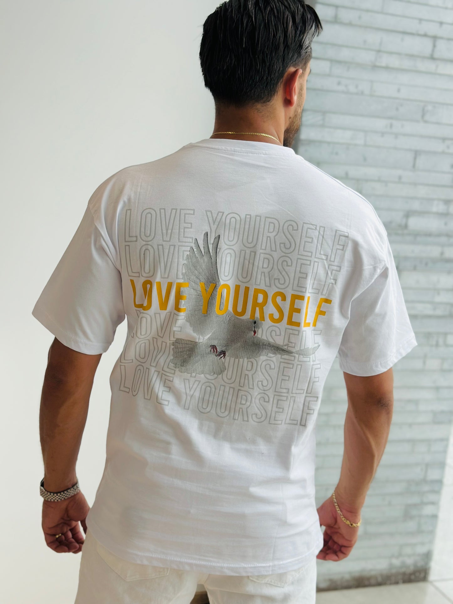 T SHIRT LOVE YOURSELF BLANC