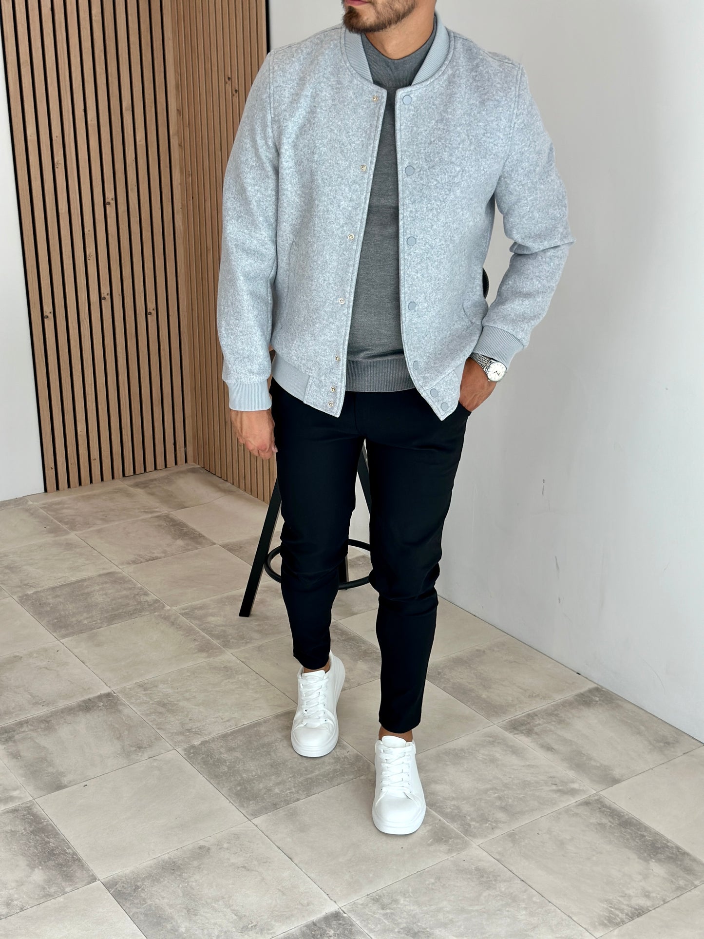 BOMBER CHRIS GRIS