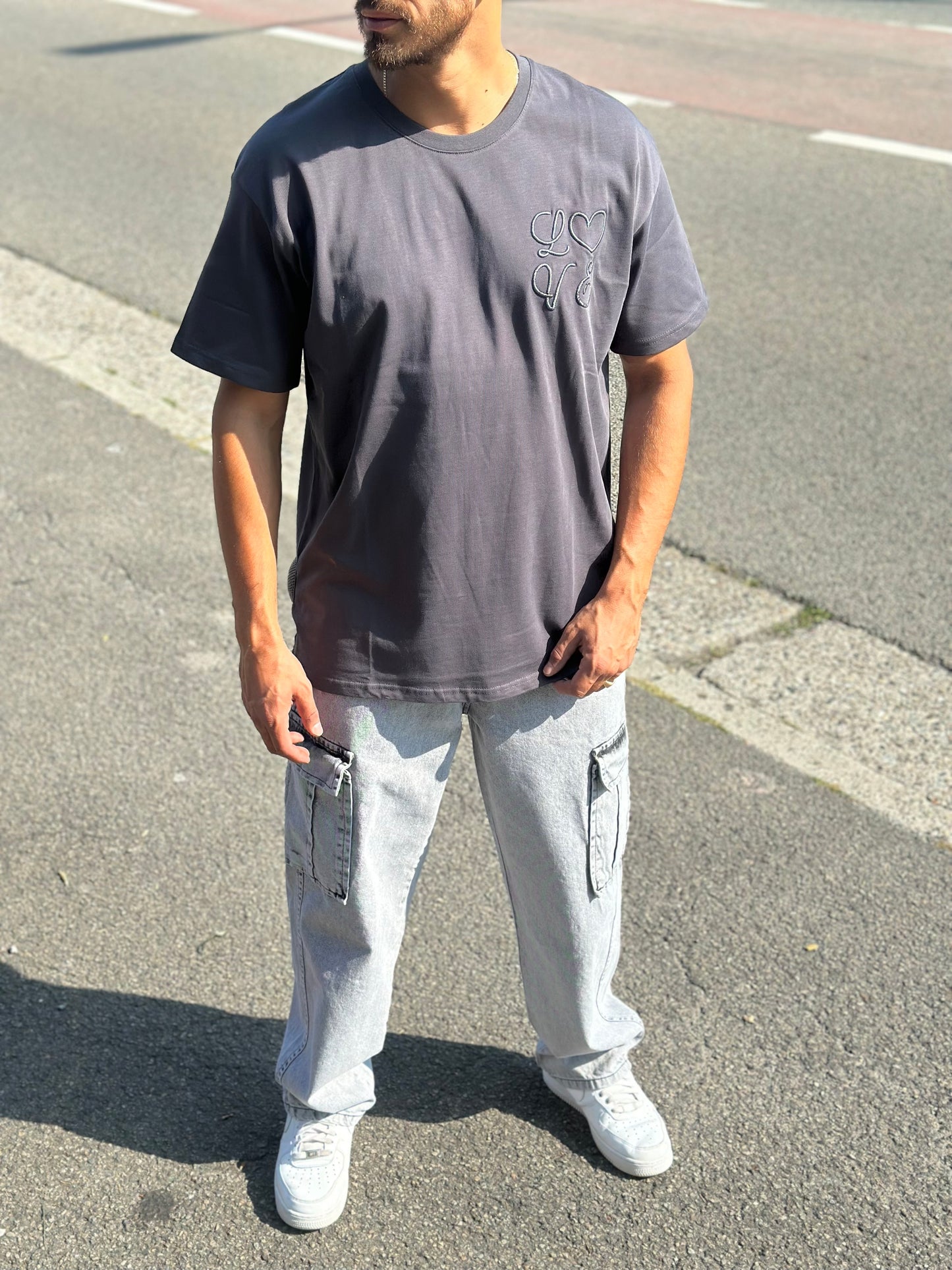T SHIRT LOVE GRIS