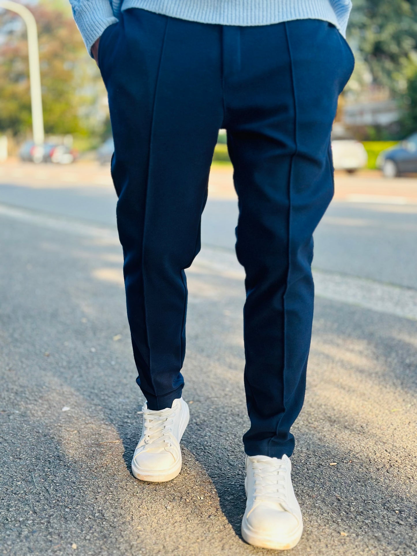 CHINO FRILI BLEU MARINE
