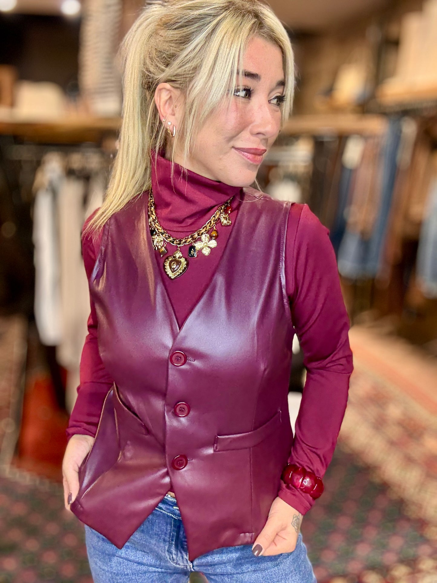 Gilet «bordeaux» similicuir