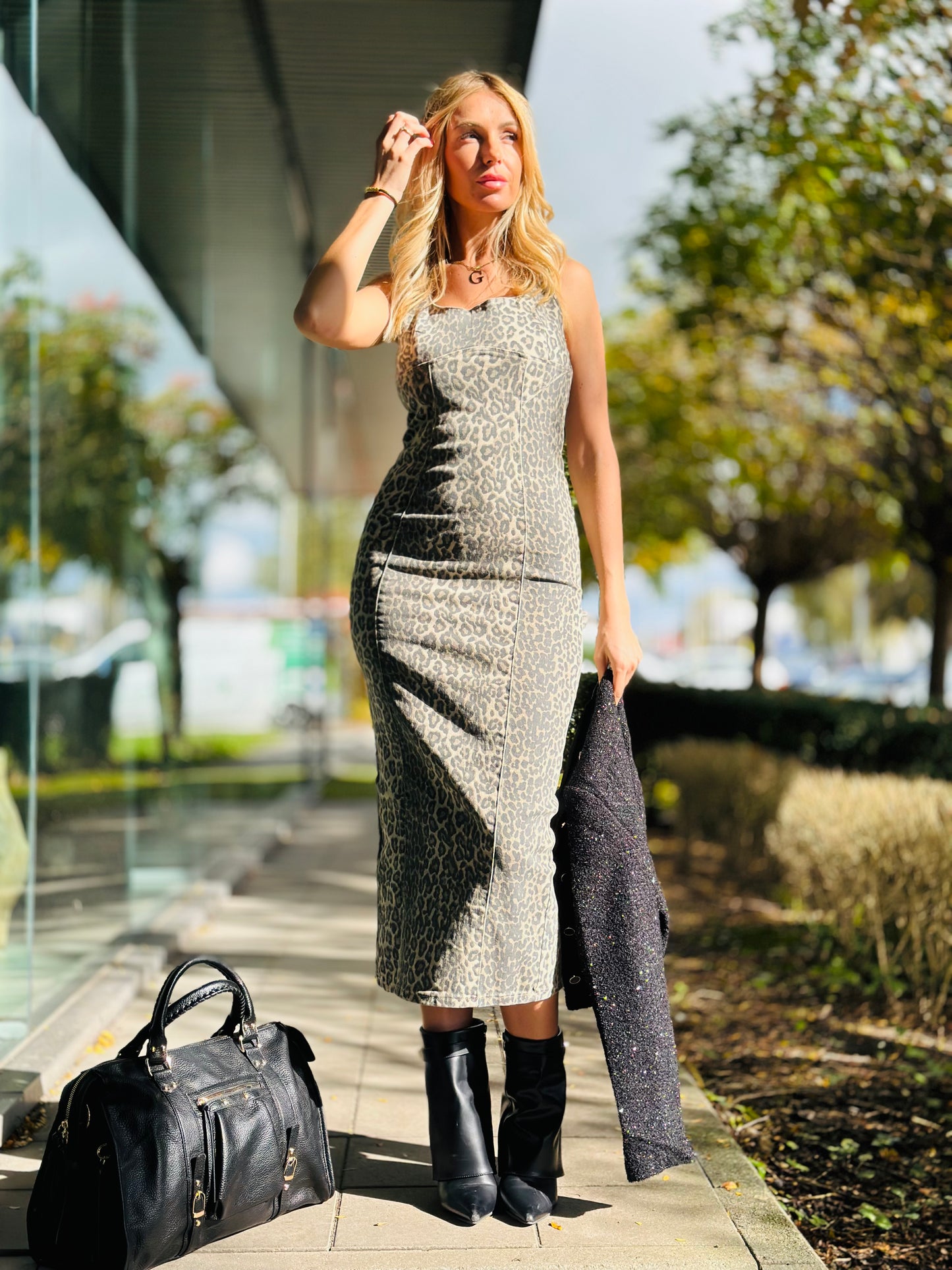 Robe « LÉOPARD » 1.0