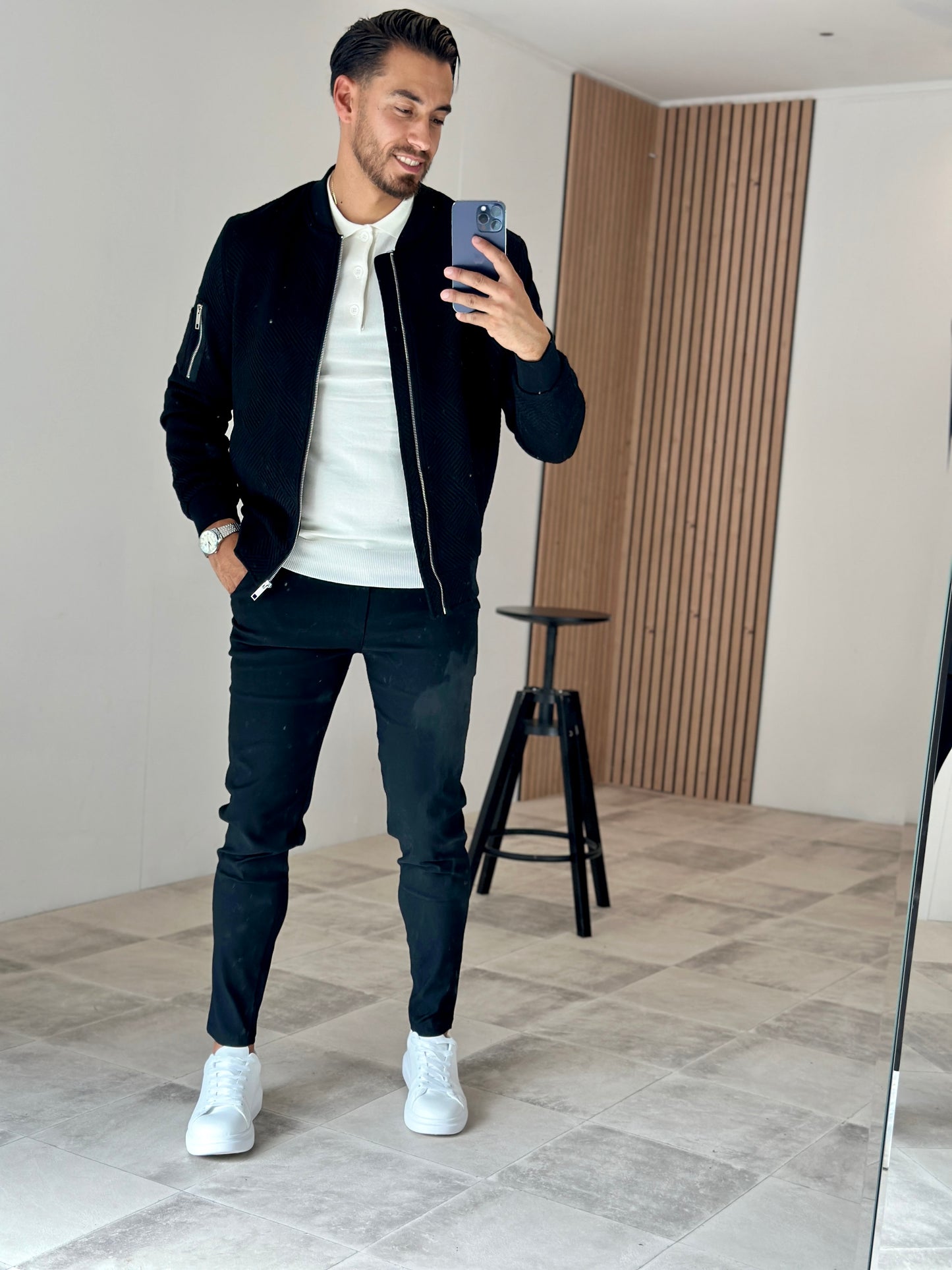 BOMBER LÉO NOIR