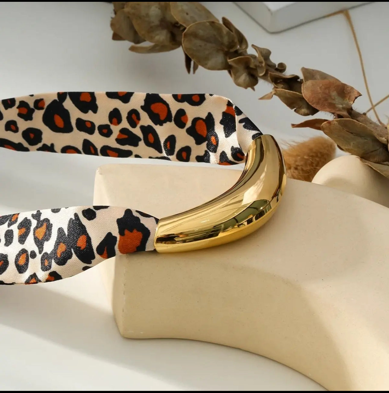 COLLIER LÉOPARD