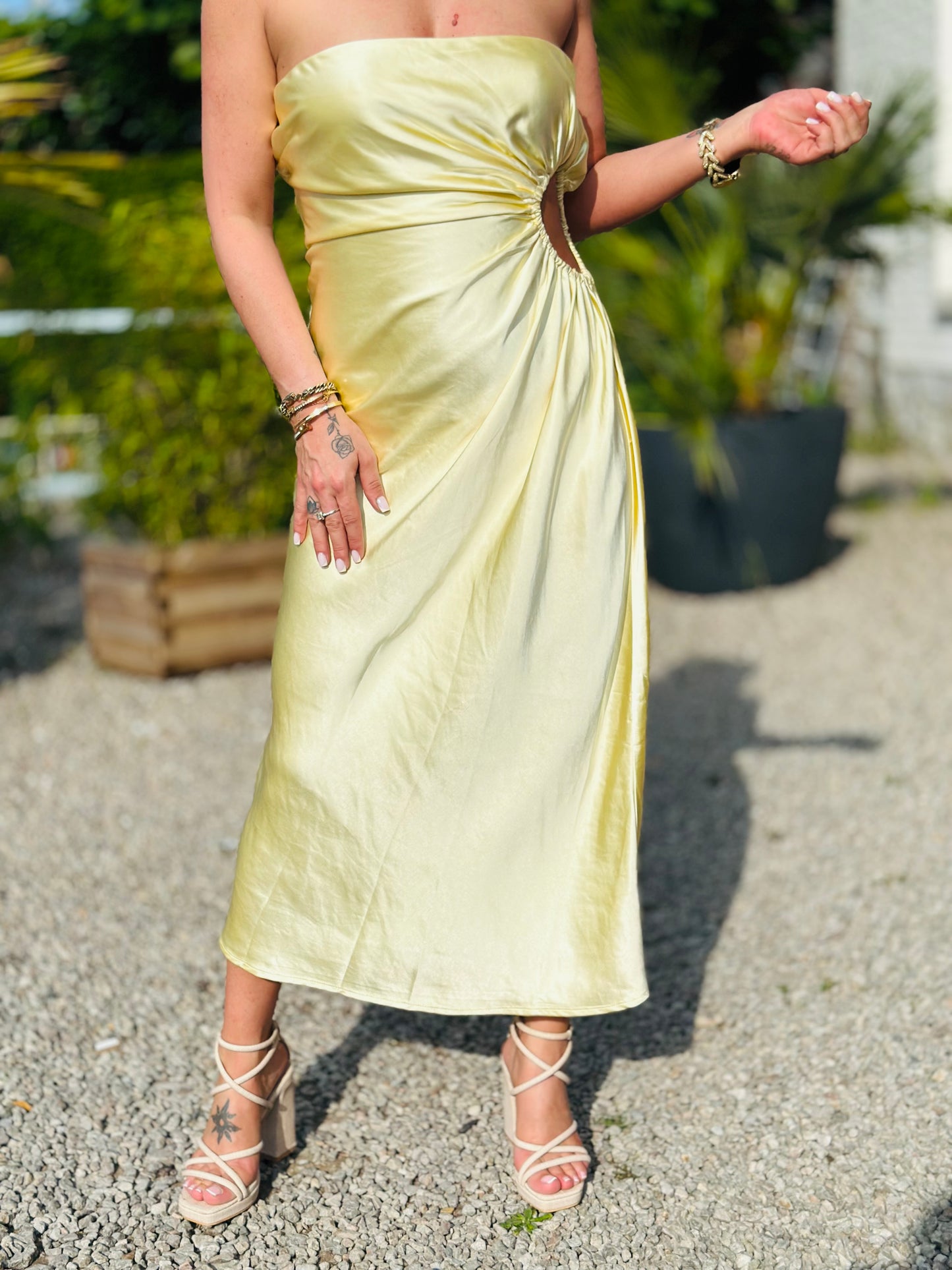 Robe « SATINÉE » JAUNE