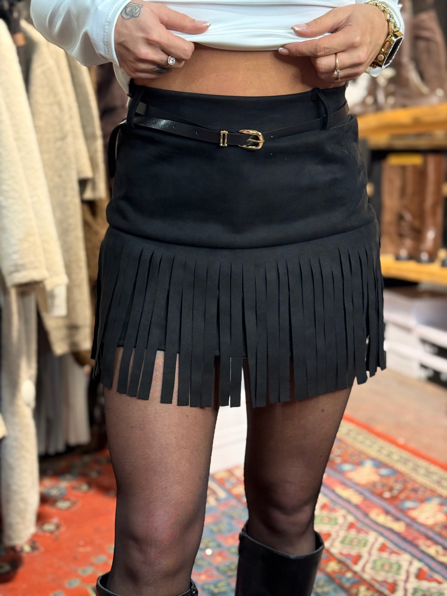 Jupe short « franges» noir