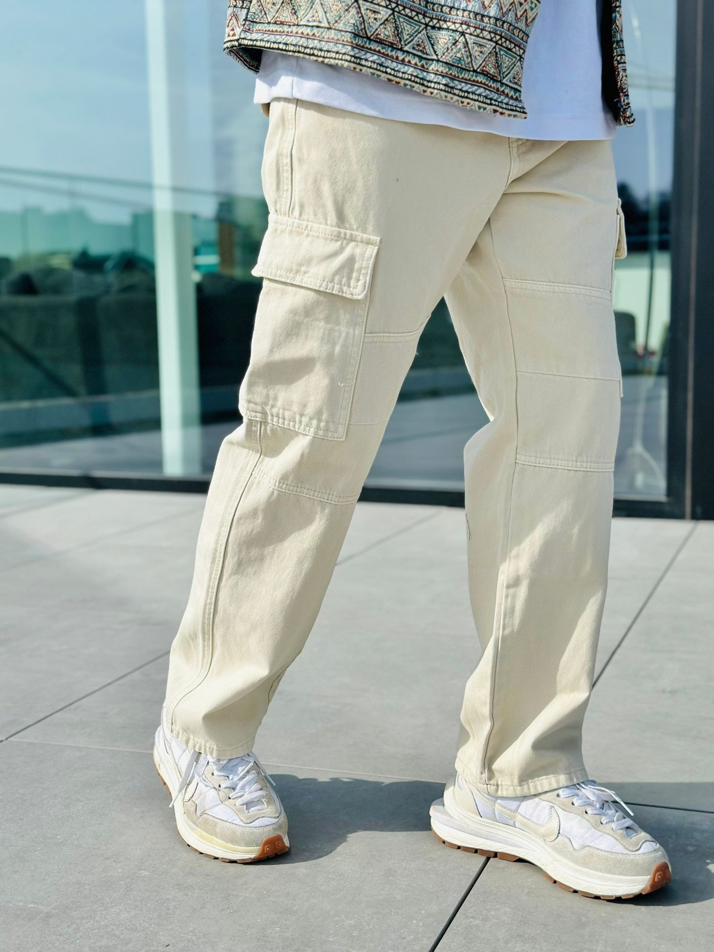 JEANS CARGO BEIGE (455)