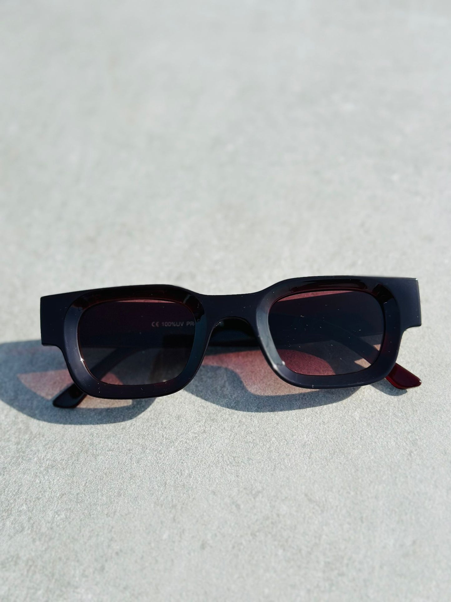 LUNETTES FONCÉ