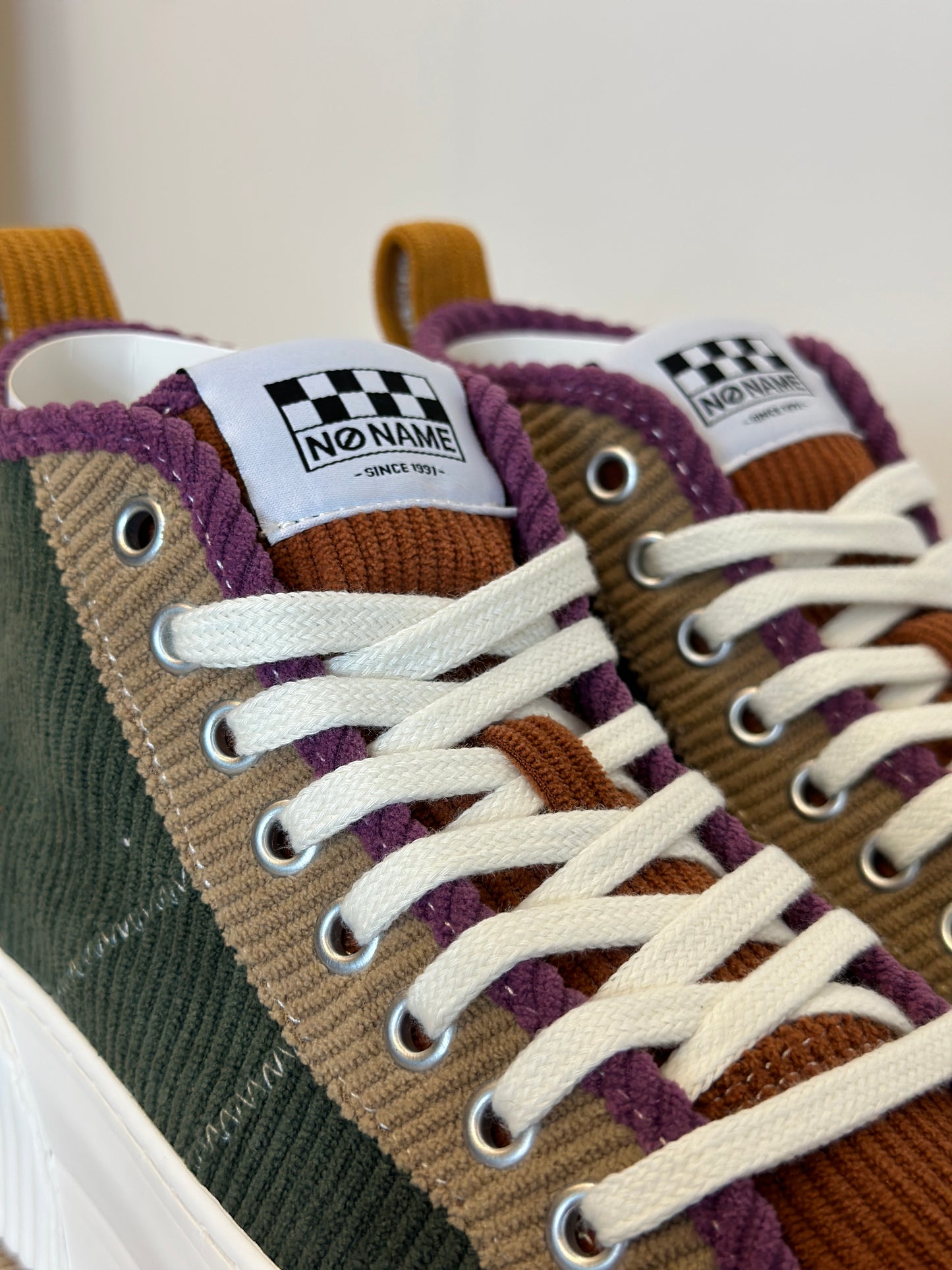 SNEAKERS NØ NAME IRON MID