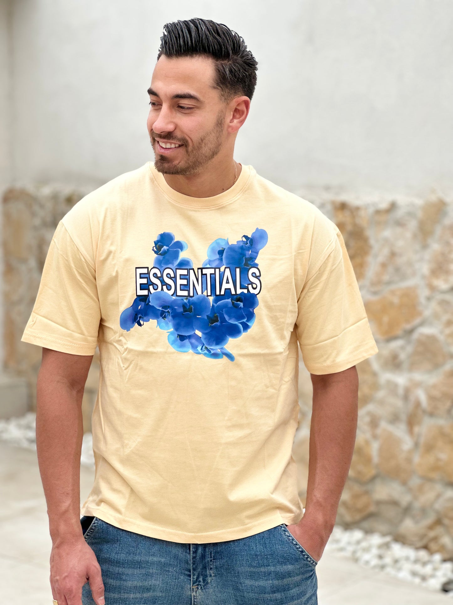 TEE-SHIRTS ESSENTIALS
