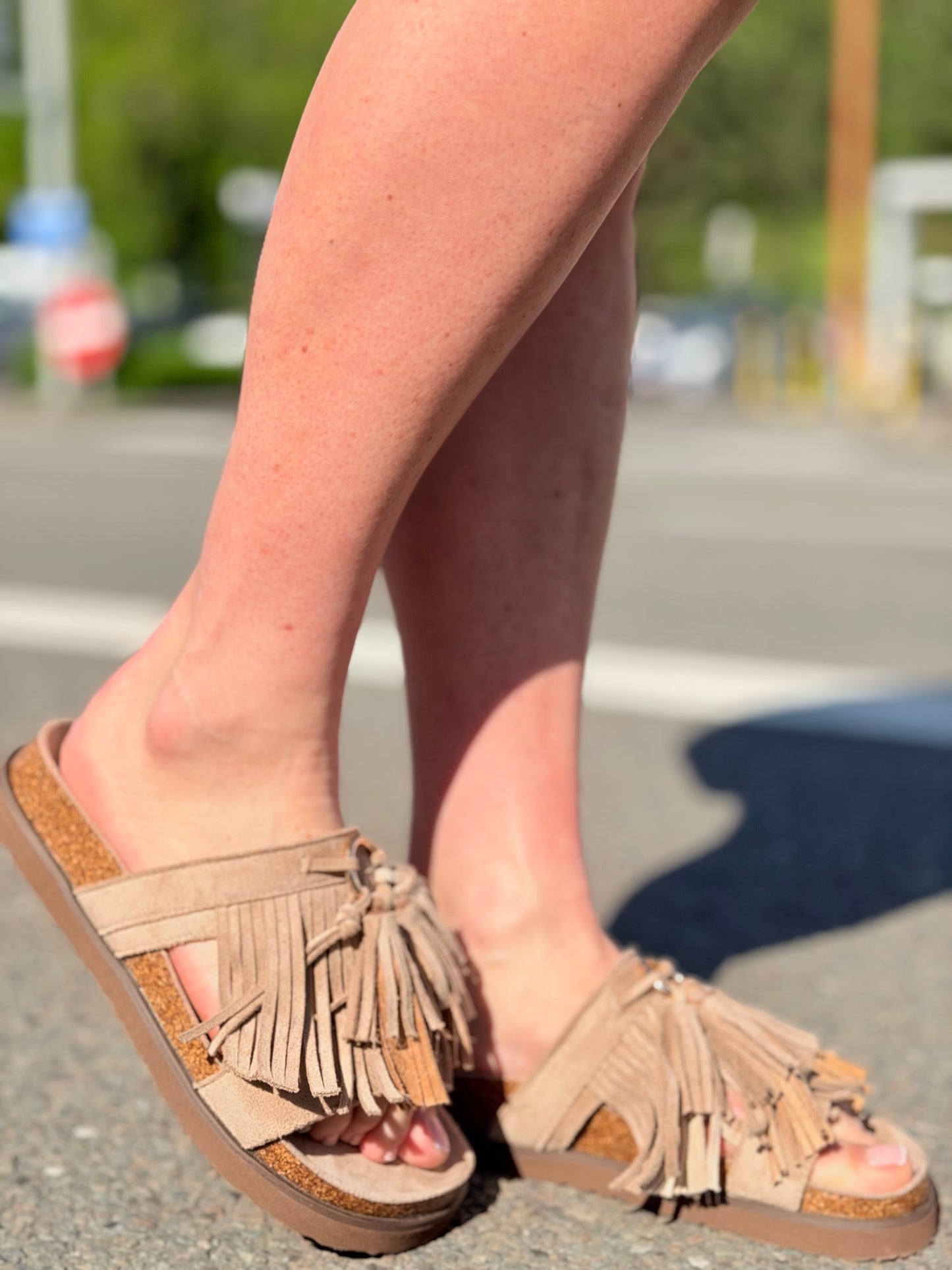 Claquettes «Poca» beige