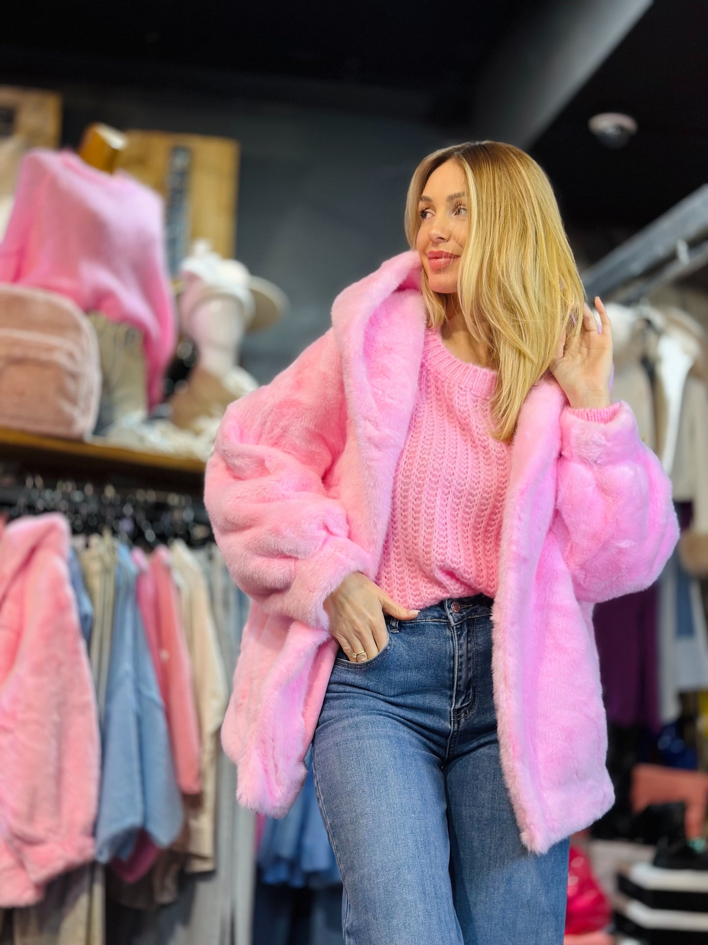 Veste fourrure « ROSE BÉBÉ »