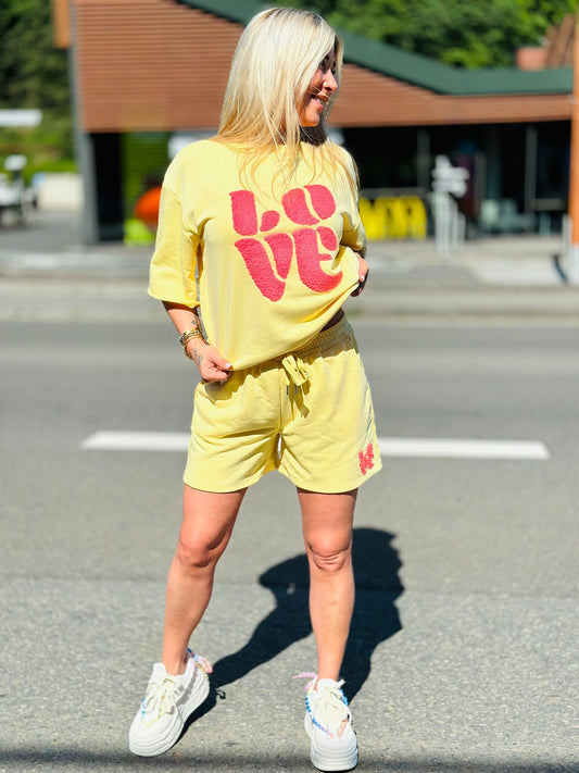Short « LOVE » JAUNE