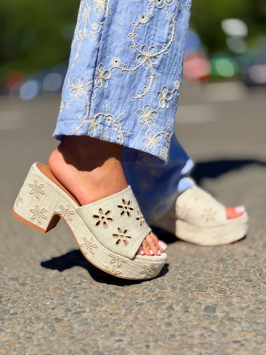 Sandales à talon «Bonnie» beige