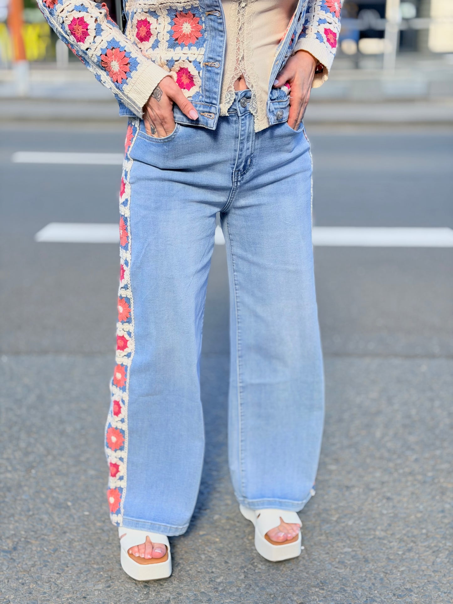 Jeans «Crochet» color