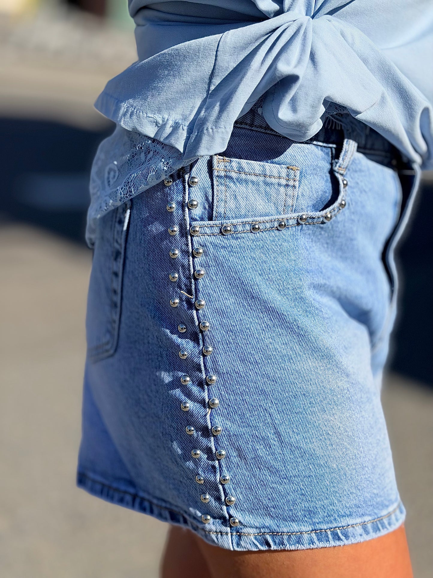 Short «Clou» bleu
